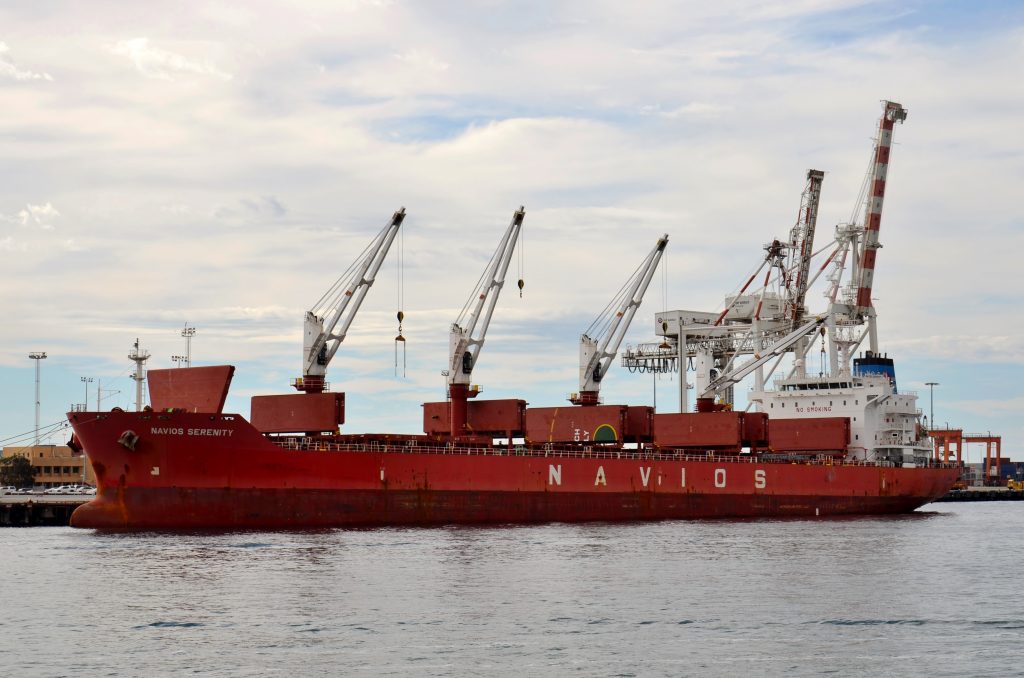 Navios_Serenity,_Fremantle,_2016_(04)